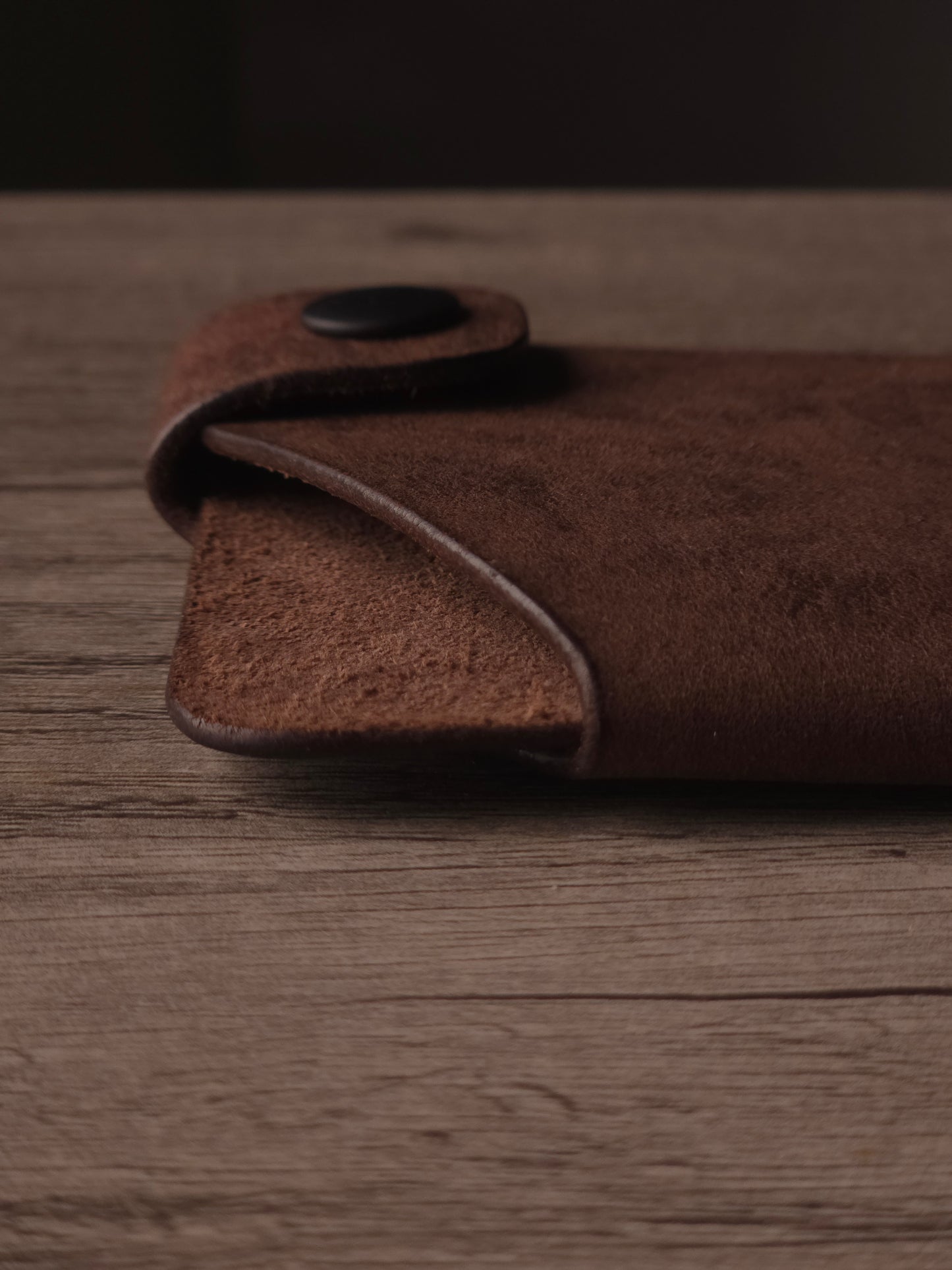 Le Compact - Dark Brown